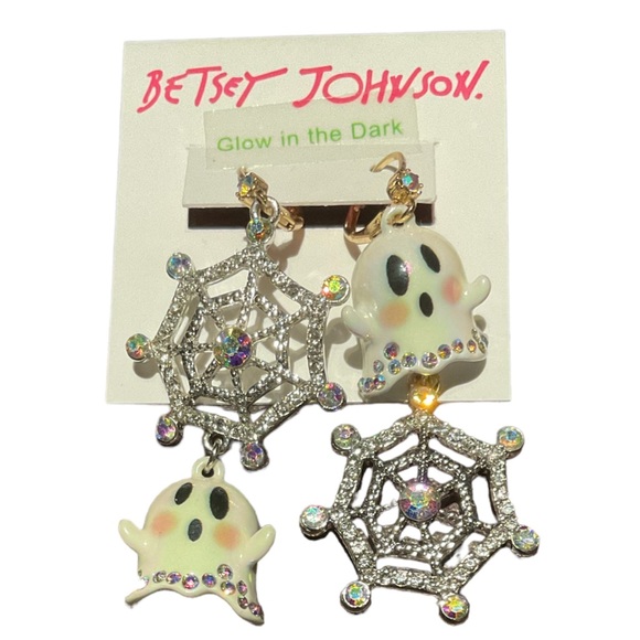 Betsey Johnson Jewelry - BETSY JOHNSON HALLOWEEN MISMATCH GHOST/SPIDERWEB GLOW IN THE DARK EARRINGS
